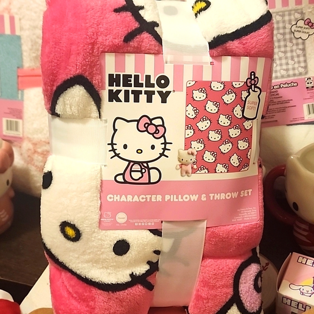 Hello Kitty Character pillow and throw set